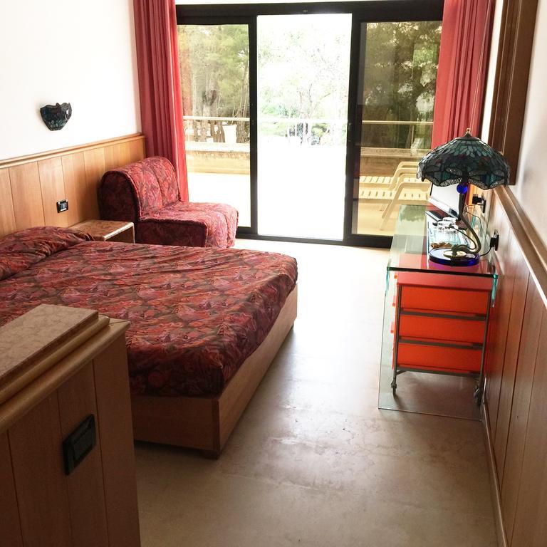 Villaggio Hotel Ripa Rodi Garganico Eksteriør bilde