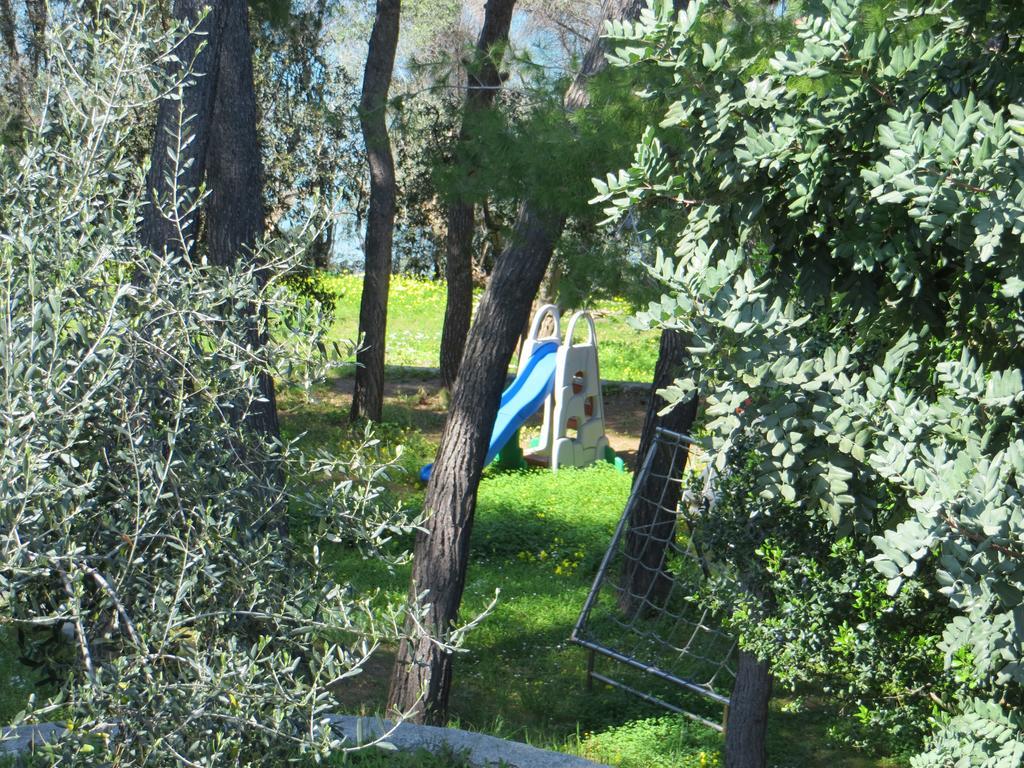 Villaggio Hotel Ripa Rodi Garganico Eksteriør bilde